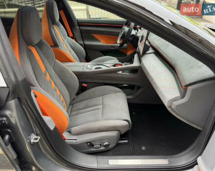 Серый Zeekr 001, объемом двигателя 0 л и пробегом 1 тыс. км за 59500 $, фото 16 на Automoto.ua