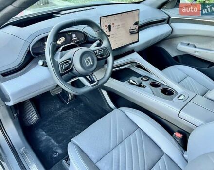 Серый Zeekr 001, объемом двигателя 0 л и пробегом 1 тыс. км за 51999 $, фото 21 на Automoto.ua