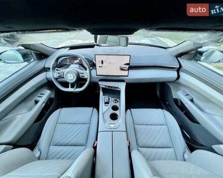 Серый Zeekr 001, объемом двигателя 0 л и пробегом 1 тыс. км за 51999 $, фото 35 на Automoto.ua