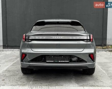 Серый Zeekr 001, объемом двигателя 0 л и пробегом 1 тыс. км за 49990 $, фото 4 на Automoto.ua