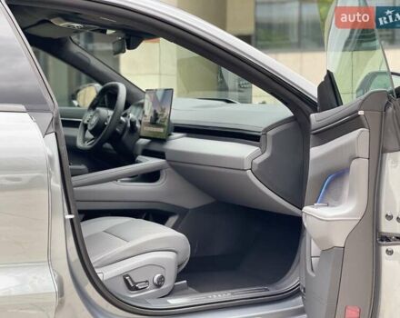 Серый Zeekr 001, объемом двигателя 0 л и пробегом 3 тыс. км за 46900 $, фото 6 на Automoto.ua