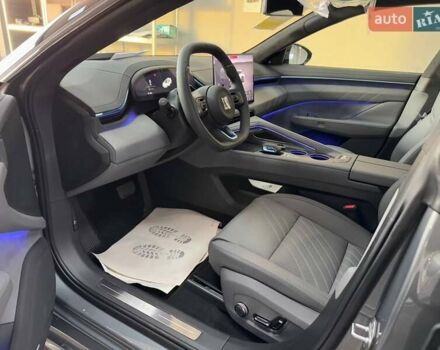 Серый Zeekr 001, объемом двигателя 0 л и пробегом 1 тыс. км за 43199 $, фото 7 на Automoto.ua