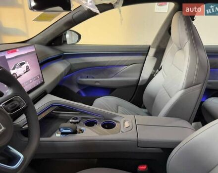 Серый Zeekr 001, объемом двигателя 0 л и пробегом 1 тыс. км за 43199 $, фото 9 на Automoto.ua