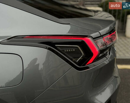 Серый Zeekr 001, объемом двигателя 0 л и пробегом 1 тыс. км за 59500 $, фото 31 на Automoto.ua