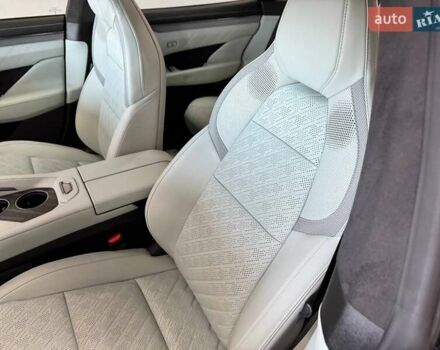 Серый Zeekr 001, объемом двигателя 0 л и пробегом 1 тыс. км за 45499 $, фото 13 на Automoto.ua