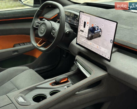 Серый Zeekr 001, объемом двигателя 0 л и пробегом 1 тыс. км за 59500 $, фото 20 на Automoto.ua