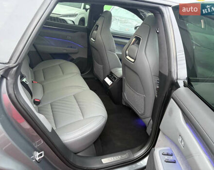 Серый Zeekr 001, объемом двигателя 0 л и пробегом 1 тыс. км за 46500 $, фото 34 на Automoto.ua