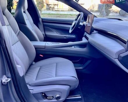 Серый Zeekr 001, объемом двигателя 0 л и пробегом 1 тыс. км за 51999 $, фото 51 на Automoto.ua