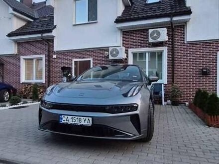 Серый Zeekr 001, объемом двигателя 0 л и пробегом 12 тыс. км за 41000 $, фото 1 на Automoto.ua
