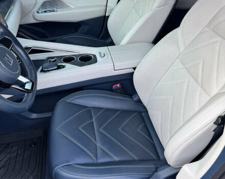 Синій Zeekr 001, об'ємом двигуна 0 л та пробігом 30 тис. км за 38999 $, фото 21 на Automoto.ua