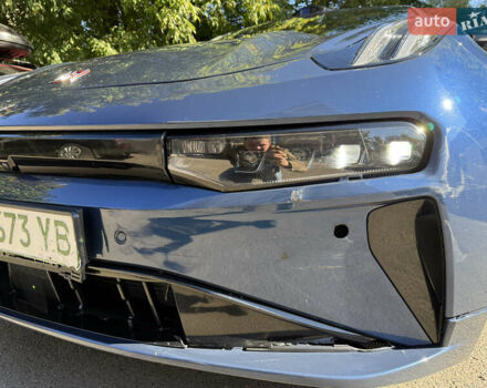 Синій Zeekr 001, об'ємом двигуна 0 л та пробігом 42 тис. км за 41000 $, фото 1 на Automoto.ua