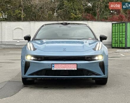 Zeekr 001 2025 в Киеве на Automoto.ua Синий Zeekr 001, объемом двигателя 0 л и пробегом 12 тыс. км за 45450 $, фото 1 на Automoto.ua