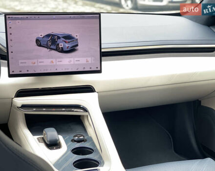 Синий Zeekr 001, объемом двигателя 0 л и пробегом 10 тыс. км за 39500 $, фото 25 на Automoto.ua