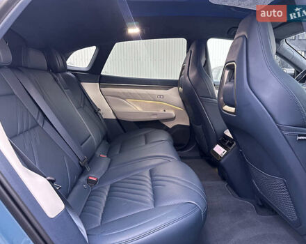 Zeekr 001 2025 в Киеве на Automoto.ua Синий Zeekr 001, объемом двигателя 0 л и пробегом 12 тыс. км за 45450 $, фото 9 на Automoto.ua