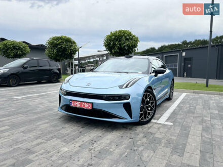 Zeekr 001 2024 в Луцке на Automoto.ua Синий Zeekr 001, объемом двигателя 0 л и пробегом 6 тыс. км за 46999 $, фото 1 на Automoto.ua