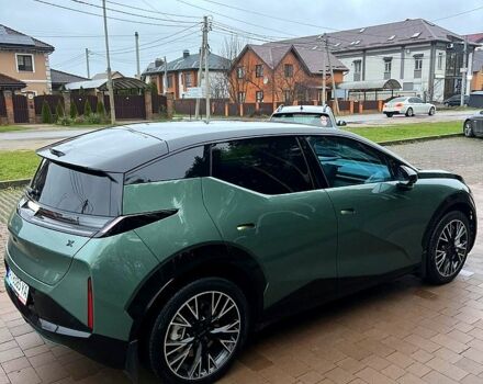 Зелений Zeekr 001, об'ємом двигуна 0 л та пробігом 10 тис. км за 29999 $, фото 4 на Automoto.ua
