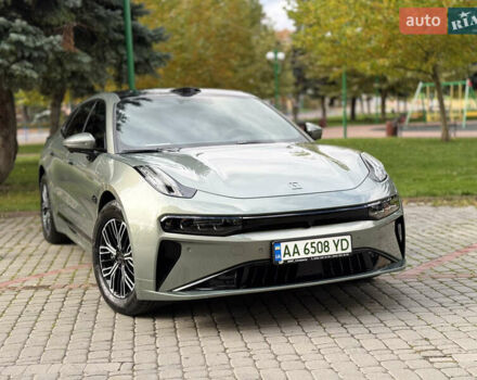 Zeekr 001 2024 в Могилев-Подольском на Automoto.ua Зеленый Zeekr 001, объемом двигателя 0 л и пробегом 7 тыс. км за 41000 $, фото 4 на Automoto.ua