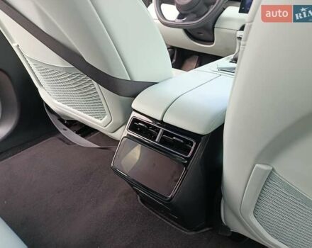 Zeekr 001 2024 в Хмельницком на Automoto.ua Зеленый Zeekr 001, объемом двигателя 0 л и пробегом 11 тыс. км за 38400 $, фото 37 на Automoto.ua