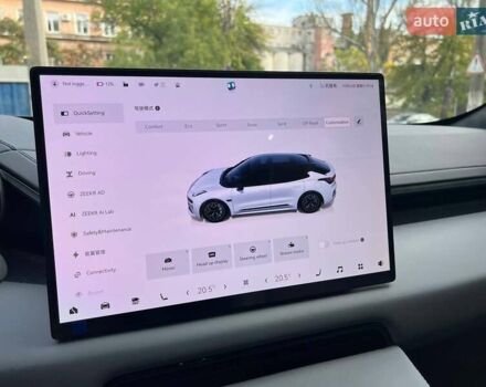 Зеленый Zeekr 001, объемом двигателя 0 л и пробегом 1 тыс. км за 41800 $, фото 20 на Automoto.ua