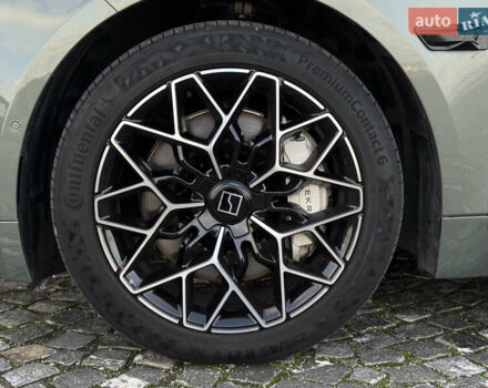 Зелений Zeekr 001, об'ємом двигуна 0 л та пробігом 13 тис. км за 42500 $, фото 34 на Automoto.ua