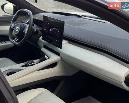 Зелений Zeekr 001, об'ємом двигуна 0 л та пробігом 13 тис. км за 42500 $, фото 11 на Automoto.ua