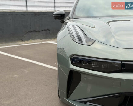 Zeekr 001 2024 у Києві на Automoto.ua Зелений Zeekr 001, об'ємом двигуна 0 л та пробігом 14 тис. км за 44999 $, фото 3 на Automoto.ua