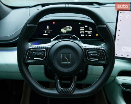 Зелений Zeekr 001, об'ємом двигуна 0 л та пробігом 31 тис. км за 45300 $, фото 13 на Automoto.ua