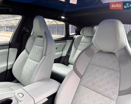 Зелений Zeekr 001, об'ємом двигуна 0 л та пробігом 11 тис. км за 37400 $, фото 19 на Automoto.ua