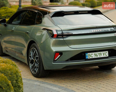 Зелений Zeekr 001, об'ємом двигуна 0 л та пробігом 39 тис. км за 37800 $, фото 4 на Automoto.ua