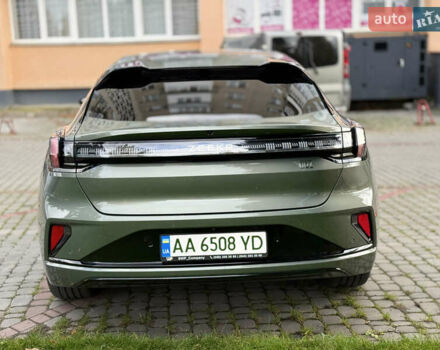 Zeekr 001 2024 в Могилев-Подольском на Automoto.ua Зеленый Zeekr 001, объемом двигателя 0 л и пробегом 7 тыс. км за 41000 $, фото 13 на Automoto.ua