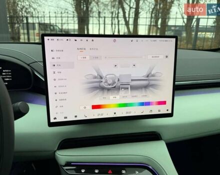 Зелений Zeekr 001, об'ємом двигуна 0 л та пробігом 13 тис. км за 46000 $, фото 49 на Automoto.ua