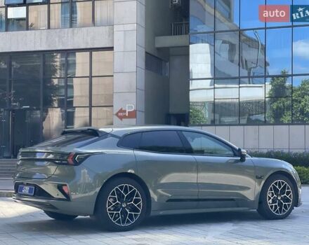 Зелений Zeekr 001, об'ємом двигуна 0 л та пробігом 12 тис. км за 43700 $, фото 2 на Automoto.ua