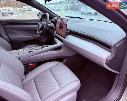 Зеленый Zeekr 001, объемом двигателя 0 л и пробегом 15 тыс. км за 40999 $, фото 8 на Automoto.ua