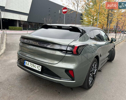 Зеленый Zeekr 001, объемом двигателя 0 л и пробегом 13 тыс. км за 43000 $, фото 2 на Automoto.ua