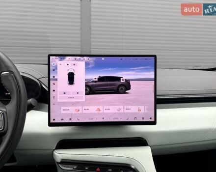 Зелений Zeekr 001, об'ємом двигуна 0 л та пробігом 11 тис. км за 37400 $, фото 15 на Automoto.ua