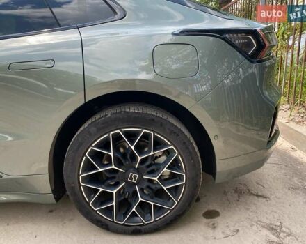 Зеленый Zeekr 001, объемом двигателя 0 л и пробегом 15 тыс. км за 45500 $, фото 13 на Automoto.ua