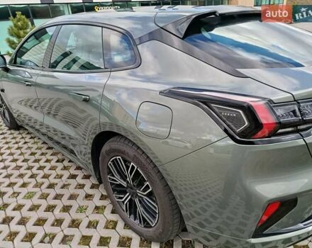 Zeekr 001 2024 в Хмельницком на Automoto.ua Зеленый Zeekr 001, объемом двигателя 0 л и пробегом 11 тыс. км за 38400 $, фото 12 на Automoto.ua