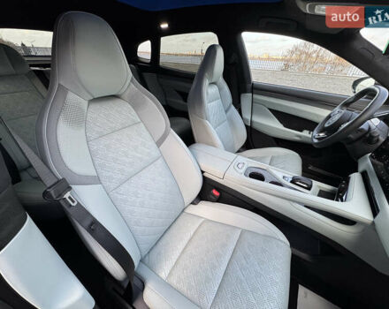 Зелений Zeekr 001, об'ємом двигуна 0 л та пробігом 13 тис. км за 42500 $, фото 12 на Automoto.ua