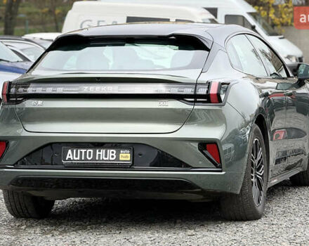 Зелений Zeekr 001, об'ємом двигуна 0 л та пробігом 8 тис. км за 40000 $, фото 11 на Automoto.ua