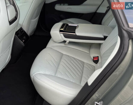 Зелений Zeekr 001, об'ємом двигуна 0 л та пробігом 13 тис. км за 42500 $, фото 15 на Automoto.ua