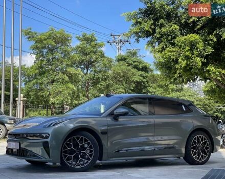 Зелений Zeekr 001, об'ємом двигуна 0 л та пробігом 12 тис. км за 43700 $, фото 1 на Automoto.ua