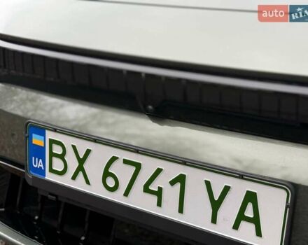 Зелений Zeekr 001, об'ємом двигуна 0 л та пробігом 13 тис. км за 46000 $, фото 19 на Automoto.ua