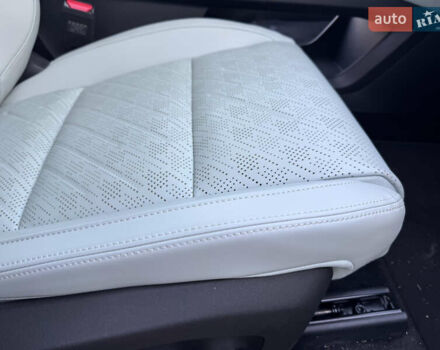 Зелений Zeekr 001, об'ємом двигуна 0 л та пробігом 11 тис. км за 49500 $, фото 36 на Automoto.ua