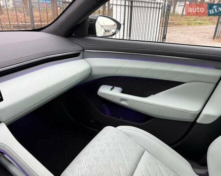 Зелений Zeekr 001, об'ємом двигуна 0 л та пробігом 13 тис. км за 46000 $, фото 50 на Automoto.ua