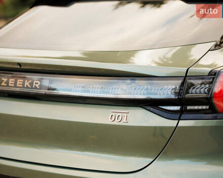 Зелений Zeekr 001, об'ємом двигуна 0 л та пробігом 39 тис. км за 37800 $, фото 11 на Automoto.ua