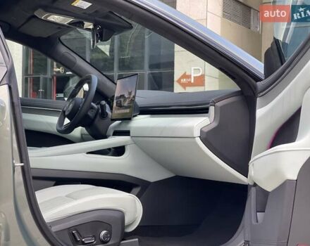 Zeekr 001 2024 у Одесі на Automoto.ua Зелений Zeekr 001, об'ємом двигуна 0 л та пробігом 13 тис. км за 45800 $, фото 6 на Automoto.ua