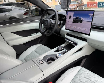 Zeekr 001 2024 в Могилев-Подольском на Automoto.ua Зеленый Zeekr 001, объемом двигателя 0 л и пробегом 7 тыс. км за 41000 $, фото 24 на Automoto.ua