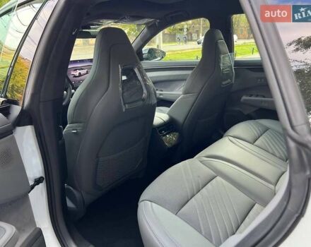 Зеленый Zeekr 001, объемом двигателя 0 л и пробегом 1 тыс. км за 41800 $, фото 16 на Automoto.ua