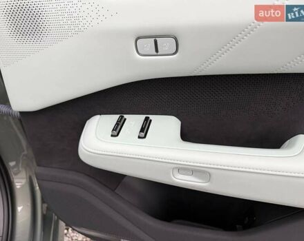 Зелений Zeekr 001, об'ємом двигуна 0 л та пробігом 13 тис. км за 46000 $, фото 35 на Automoto.ua