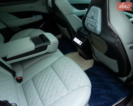 Зелений Zeekr 001, об'ємом двигуна 0 л та пробігом 31 тис. км за 45300 $, фото 21 на Automoto.ua